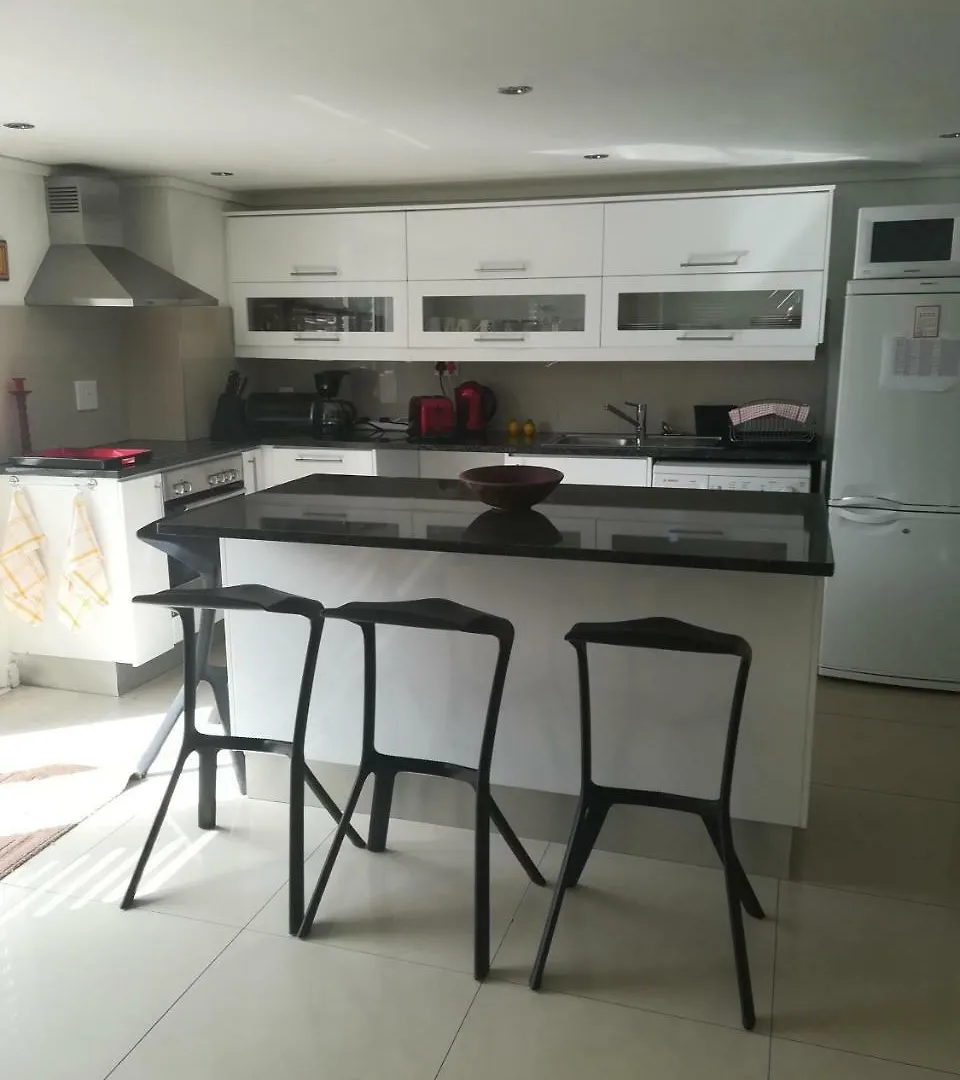 Victoria Beach Apartments Hout Bay